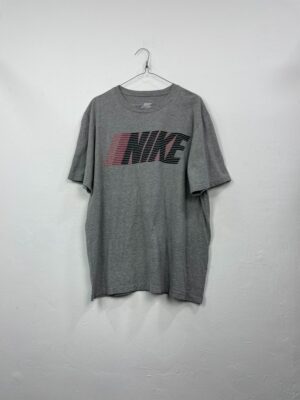 Camiseta Nike Stripes XL