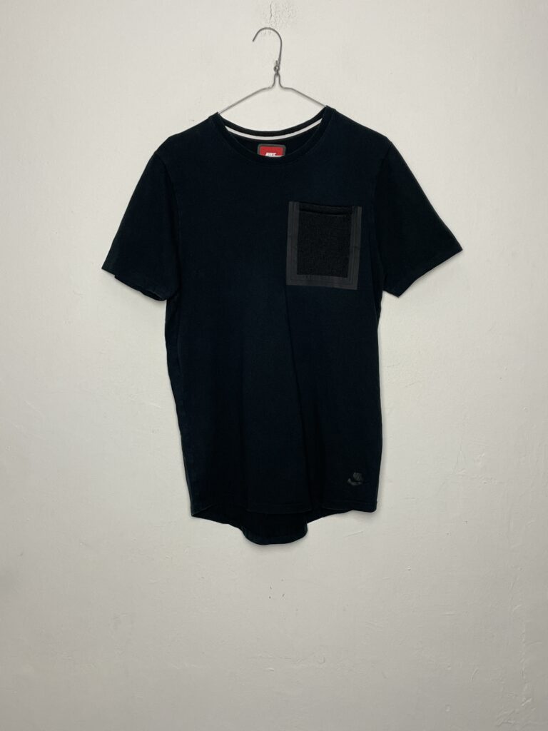 Camiseta Nike Mesh Pocket M