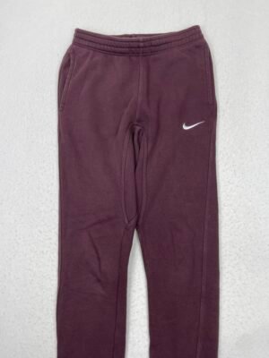 Pantalón Nike Basic Burgundy XS