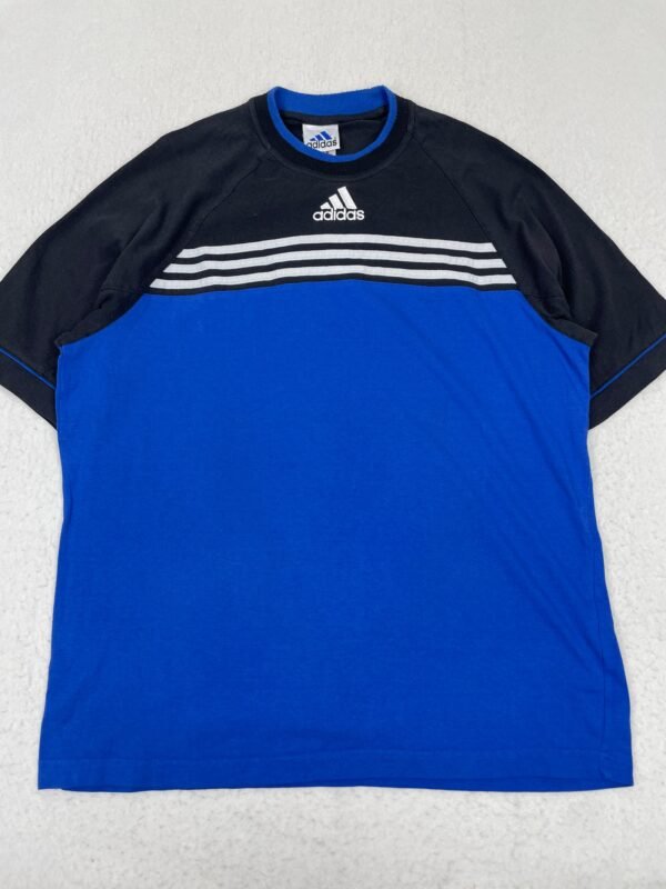 Camiseta Adidas Vintage Chest Stripes M