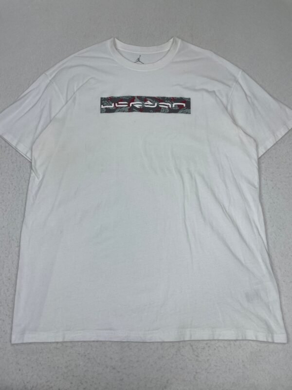 Camiseta Jordan Concrete Red XL