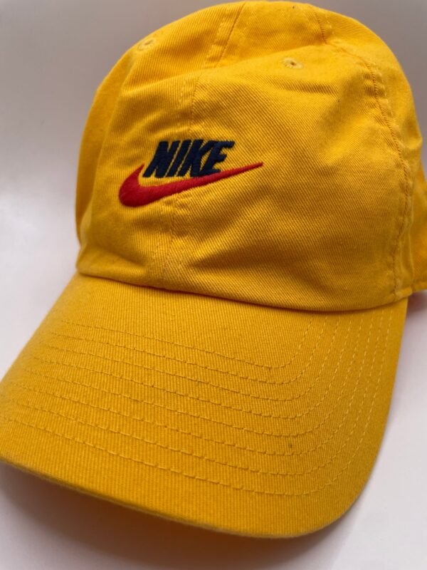 Gorra Strapback Nike Basic Yellow U