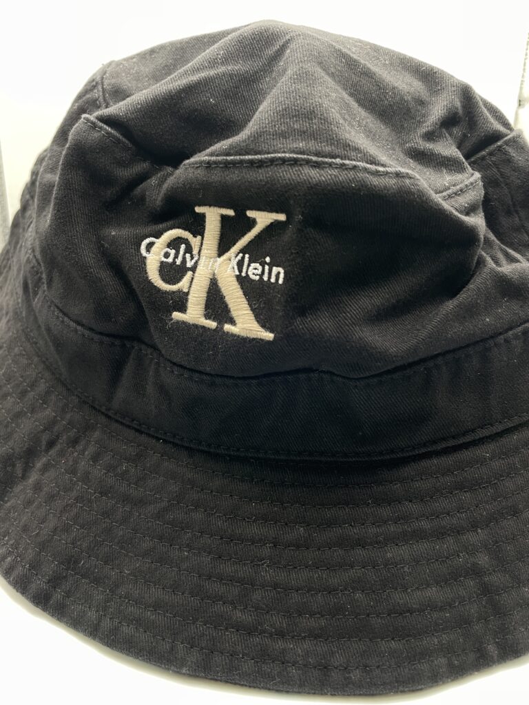 Gorro Fishing Calvin Klein Black