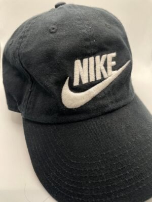 Gorra Strapback Nike Basic Black U