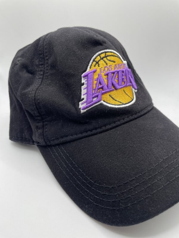 Gorra Strapback Lakers Embroidered U