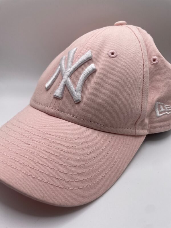 Gorra Strapback NY Yankees Pink U