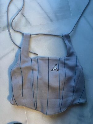 Top Yaiza Jordan Gris